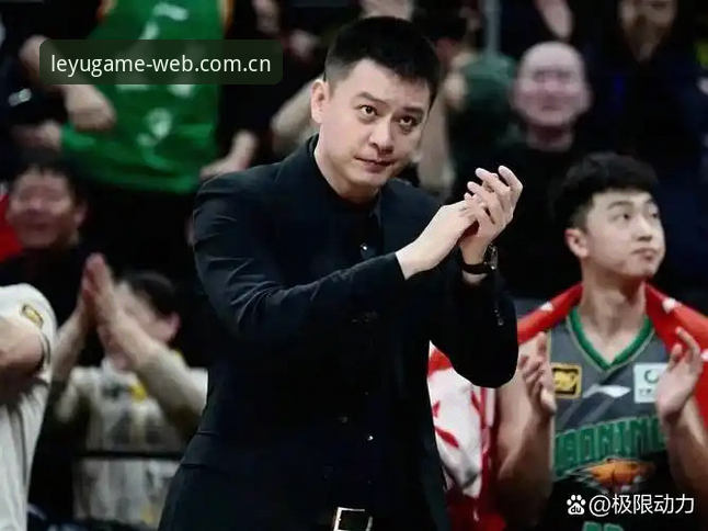 3个细节看杨鸣眼中C罗的“压力局”，前锋集体开火有多残酷？